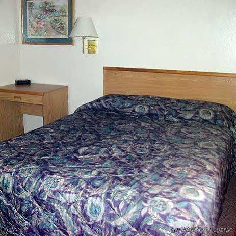 Bel Aire Motel ميسولا الغرفة الصورة